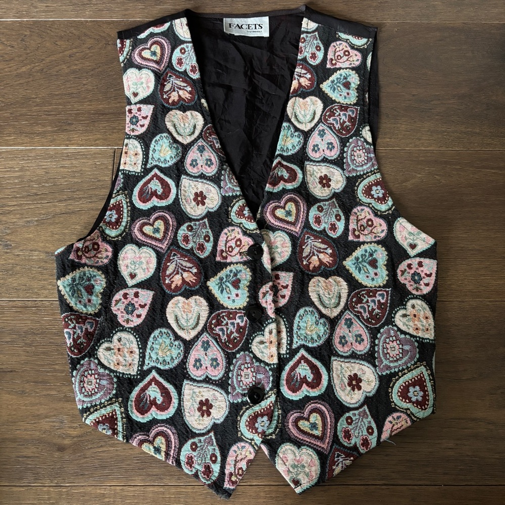 VTG 90s Tapestry Vest, Victorian Hearts Size Medium, Whimsy Cottage Croquette